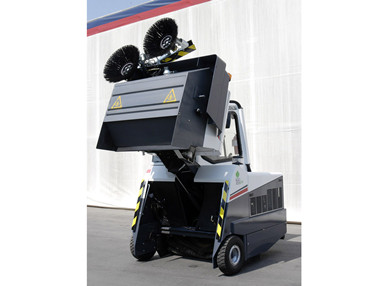 意大利道路寶Dulevo 120 Elite駕駛式掃地機