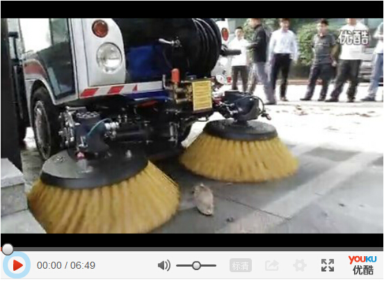 意大利道路寶850mini道路清掃車(chē)杭州演示2_中國(guó)辦事處|中國(guó)總代理上海亞伯蘭