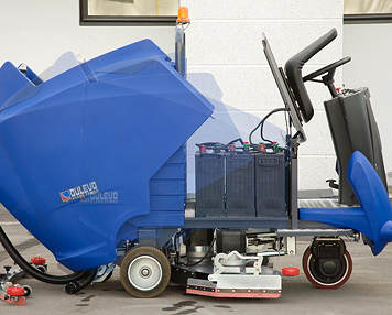 很多人對(duì)洗地機(jī)保養(yǎng)存在認(rèn)識(shí)誤區(qū)